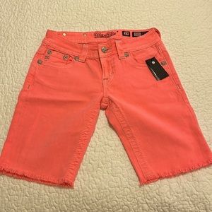 Miss Me Bermuda shorts size 27. NWT!